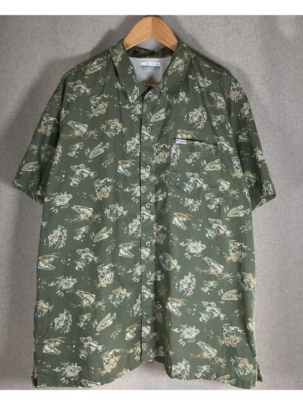 Columbia PFG Large Button Down Shirt Fish Mens Green Pattern Print Outdoor